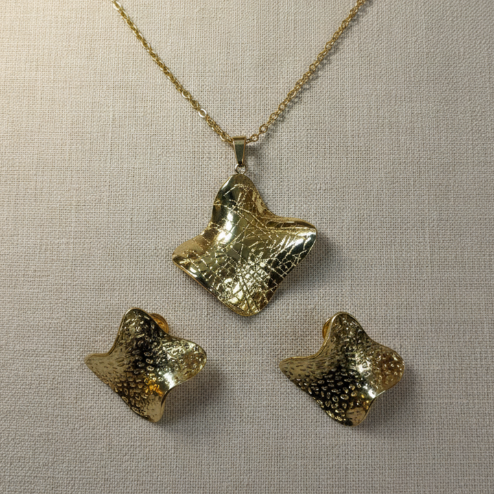 Gold Textured Star Jewellery Set Stylish Necklace & Earrings for Women