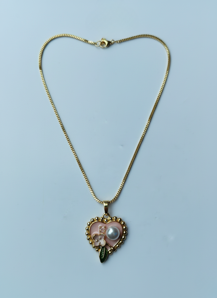 Ratmanee Heart Pearl Pendant – Gold Necklace with Enamel Flower and Leaf Design